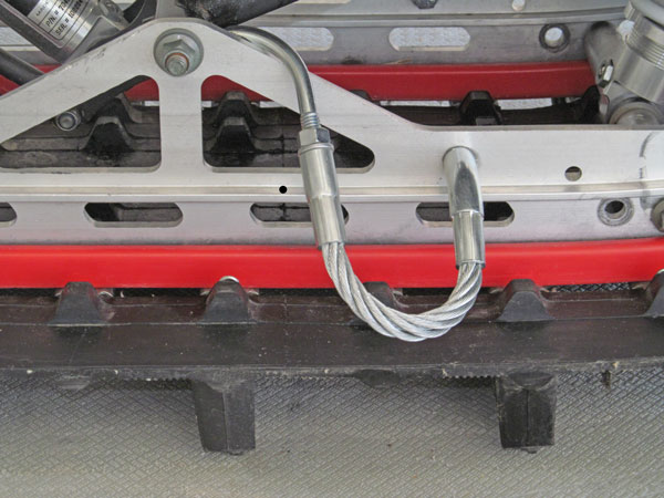 DURAFLEX™ Ice Scratcher for Slide Rail